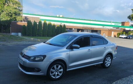 Volkswagen Polo VI (EU Market), 2013 год, 850 000 рублей, 2 фотография