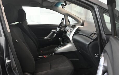 Toyota Verso I, 2011 год, 1 230 000 рублей, 11 фотография