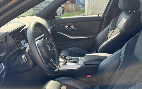 BMW 3 серия, 2019 год, 3 300 000 рублей, 12 фотография
