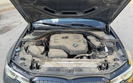 BMW 3 серия, 2019 год, 3 300 000 рублей, 28 фотография