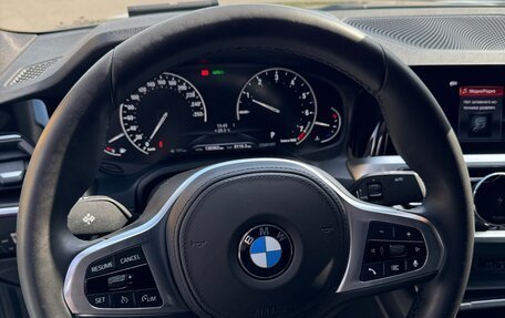 BMW 3 серия, 2019 год, 3 300 000 рублей, 23 фотография