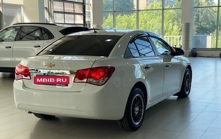 Chevrolet Cruze II, 2011 год, 699 000 рублей, 4 фотография