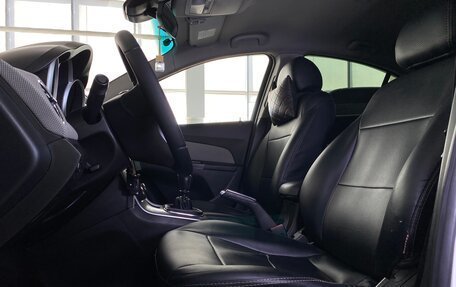 Chevrolet Cruze II, 2011 год, 699 000 рублей, 15 фотография