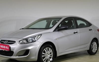 Hyundai Solaris II рестайлинг, 2011 год, 700 000 рублей, 1 фотография