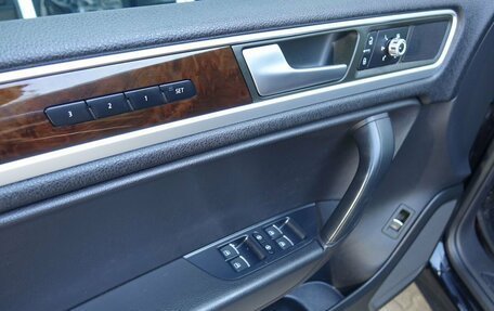 Volkswagen Touareg III, 2014 год, 1 990 000 рублей, 11 фотография