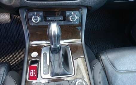 Volkswagen Touareg III, 2014 год, 1 990 000 рублей, 10 фотография