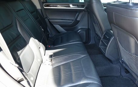 Volkswagen Touareg III, 2014 год, 1 990 000 рублей, 19 фотография