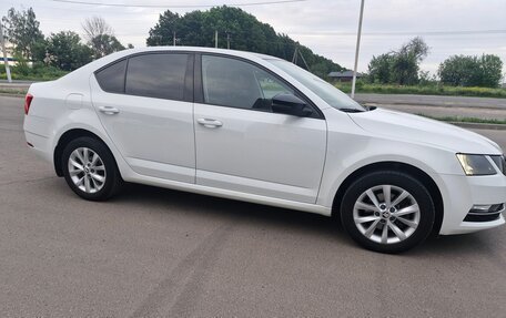Skoda Octavia, 2017 год, 1 600 000 рублей, 4 фотография