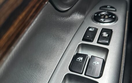 Hyundai Santa Fe III рестайлинг, 2010 год, 1 330 000 рублей, 13 фотография