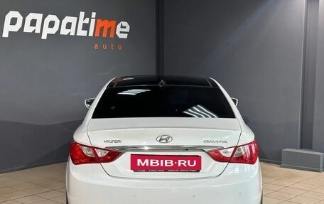 Hyundai Sonata VI, 2011 год, 1 099 000 рублей, 4 фотография