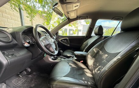 Toyota RAV4, 2006 год, 1 177 000 рублей, 28 фотография