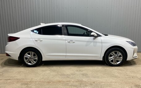 Hyundai Elantra VI рестайлинг, 2020 год, 1 800 000 рублей, 5 фотография