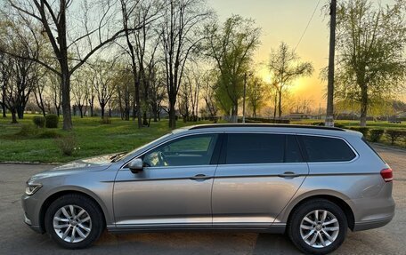 Volkswagen Passat B8 рестайлинг, 2018 год, 2 400 000 рублей, 6 фотография