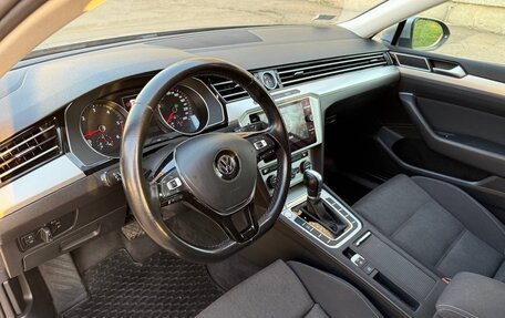 Volkswagen Passat B8 рестайлинг, 2018 год, 2 400 000 рублей, 7 фотография
