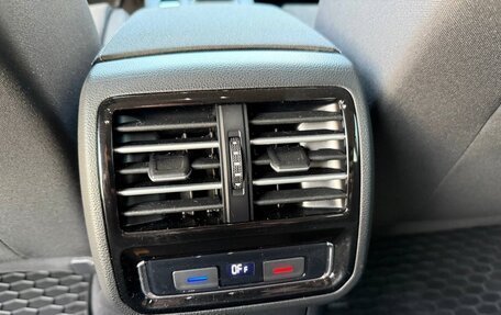 Volkswagen Passat B8 рестайлинг, 2018 год, 2 400 000 рублей, 9 фотография
