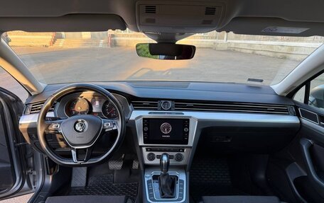 Volkswagen Passat B8 рестайлинг, 2018 год, 2 400 000 рублей, 8 фотография