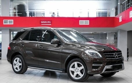 Mercedes-Benz M-Класс, 2015 год, 2 549 000 рублей, 3 фотография