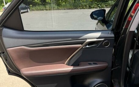 Lexus RX IV рестайлинг, 2017 год, 3 350 000 рублей, 16 фотография