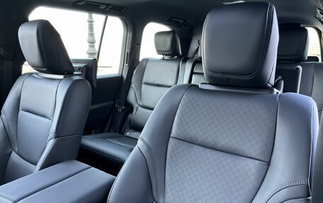 Toyota Land Cruiser, 2024 год, 12 690 000 рублей, 8 фотография