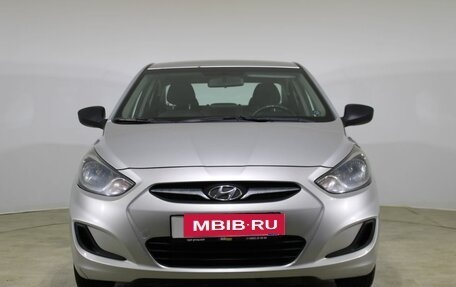 Hyundai Solaris II рестайлинг, 2011 год, 700 000 рублей, 2 фотография