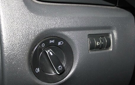Skoda Fabia II, 2012 год, 330 000 рублей, 24 фотография