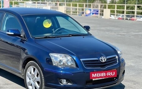 Toyota Avensis III рестайлинг, 2007 год, 949 000 рублей, 4 фотография