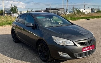 Opel Astra J, 2011 год, 700 000 рублей, 1 фотография