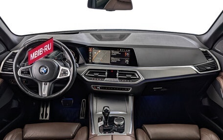 BMW X5, 2019 год, 5 500 000 рублей, 14 фотография