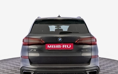 BMW X5, 2019 год, 5 500 000 рублей, 6 фотография