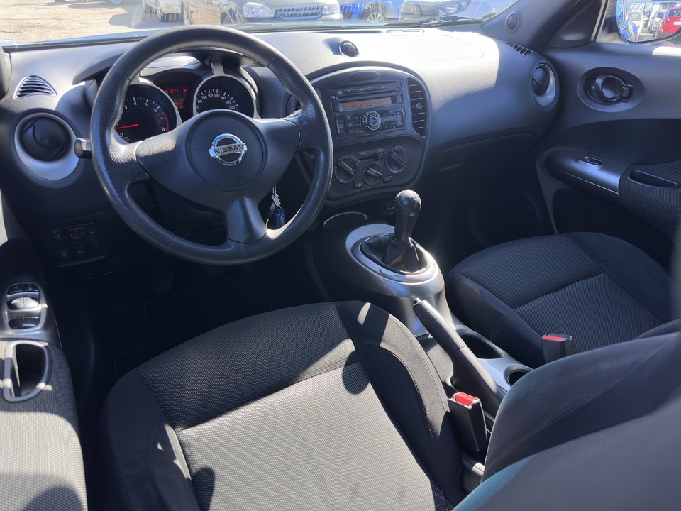 Nissan Juke YF15, 2011 год, 880 000 рублей, 10 фотография