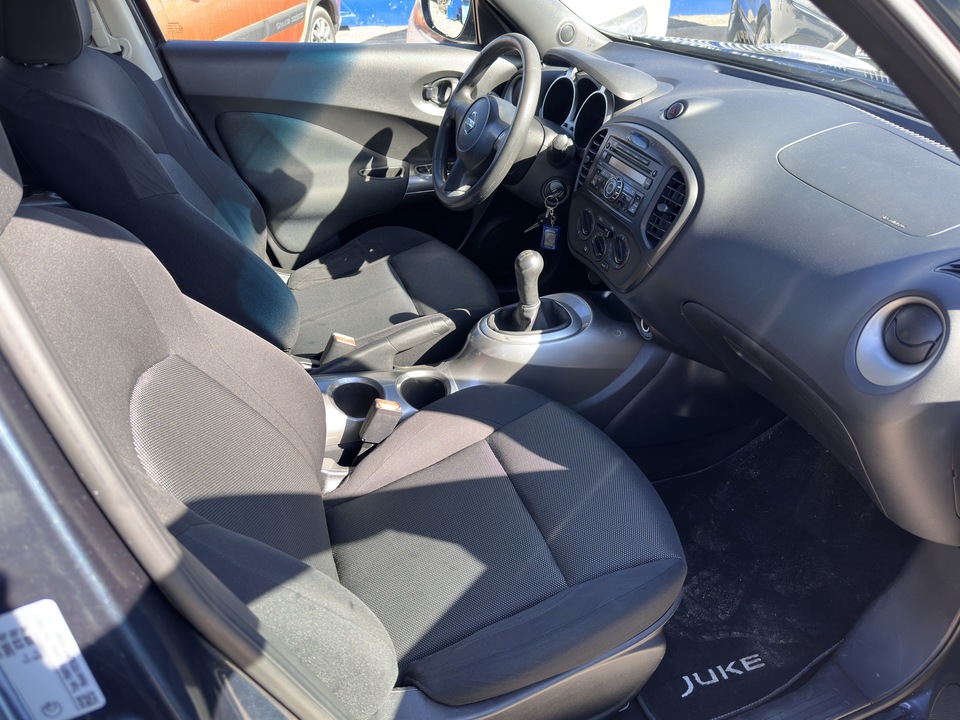 Nissan Juke YF15, 2011 год, 880 000 рублей, 17 фотография