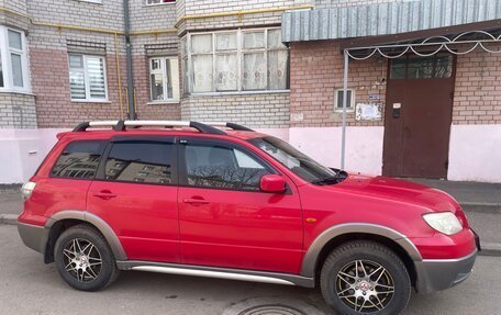 Mitsubishi Outlander III рестайлинг 3, 2005 год, 700 000 рублей, 7 фотография