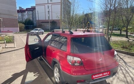 Mitsubishi Outlander III рестайлинг 3, 2005 год, 700 000 рублей, 23 фотография