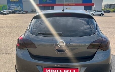 Opel Astra J, 2011 год, 700 000 рублей, 7 фотография