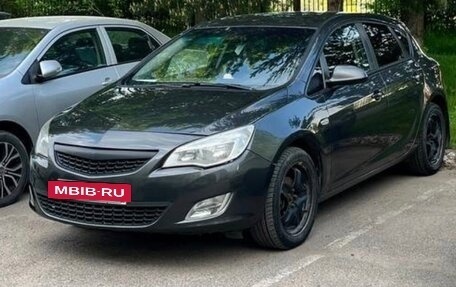 Opel Astra J, 2011 год, 700 000 рублей, 10 фотография