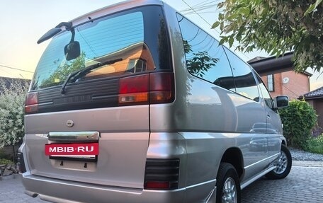 Nissan Elgrand I, 1998 год, 620 000 рублей, 7 фотография
