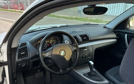 BMW 1 серия, 2011 год, 710 000 рублей, 6 фотография