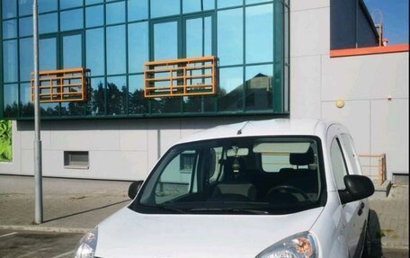 Renault Kangoo II рестайлинг, 2020 год, 1 300 000 рублей, 1 фотография