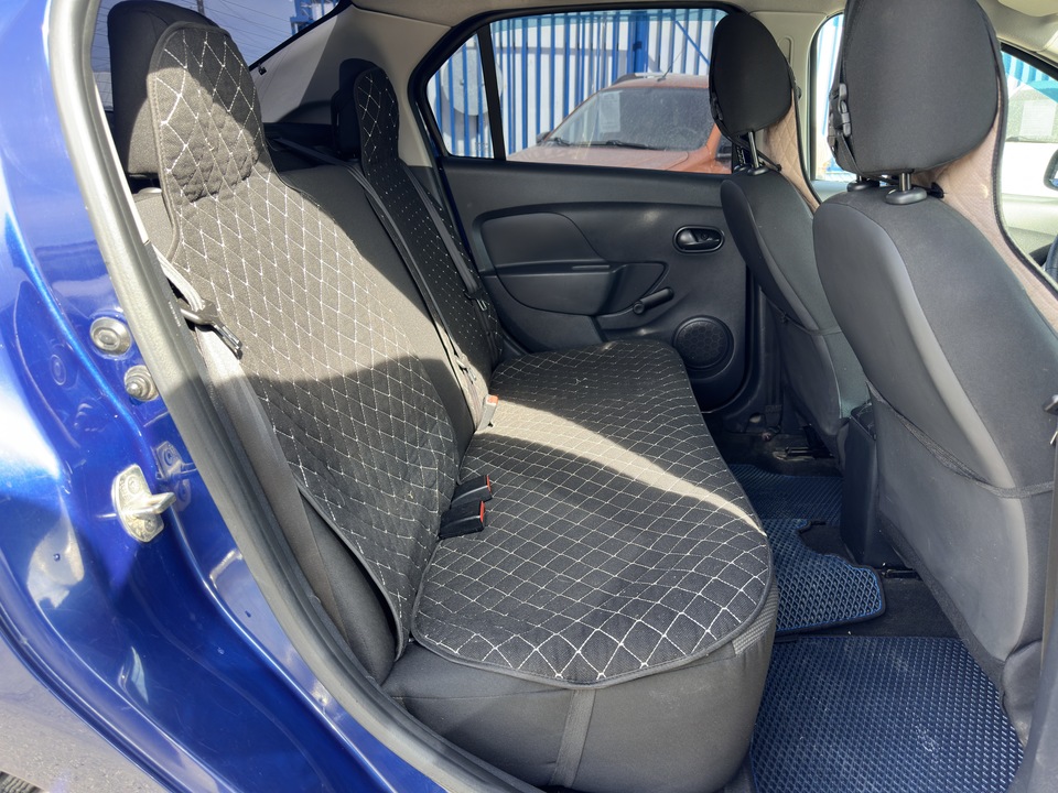 Renault Logan II, 2017 год, 750 000 рублей, 17 фотография