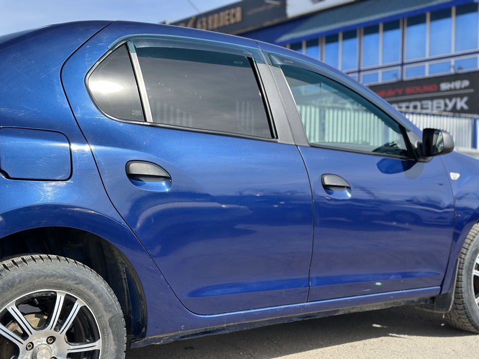 Renault Logan II, 2017 год, 750 000 рублей, 23 фотография