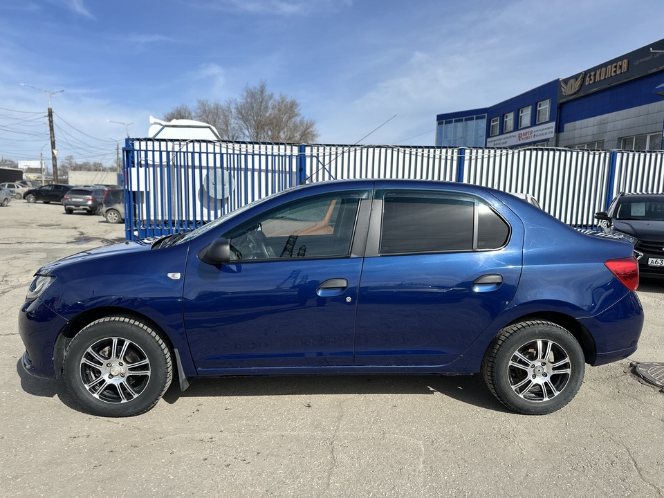 Renault Logan II, 2017 год, 750 000 рублей, 9 фотография
