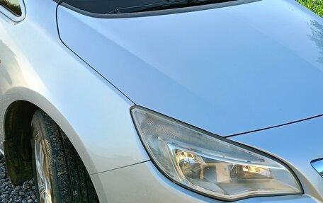 Opel Astra J, 2012 год, 670 000 рублей, 11 фотография