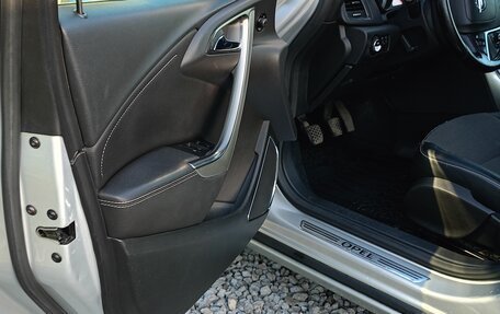 Opel Astra J, 2012 год, 670 000 рублей, 18 фотография
