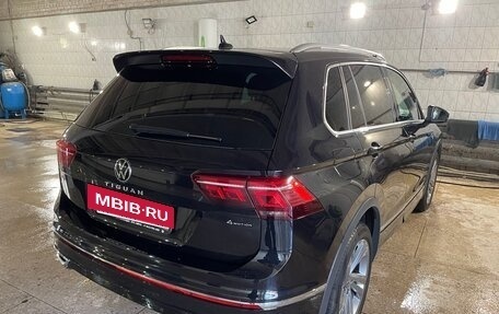 Volkswagen Tiguan II, 2021 год, 4 000 000 рублей, 5 фотография