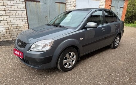 KIA Rio II, 2006 год, 690 000 рублей, 6 фотография
