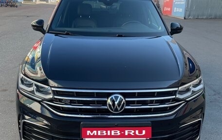Volkswagen Tiguan II, 2021 год, 4 000 000 рублей, 12 фотография