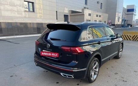 Volkswagen Tiguan II, 2021 год, 4 000 000 рублей, 22 фотография
