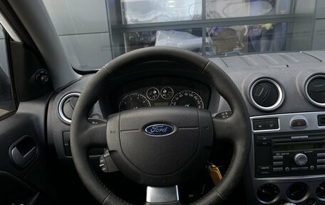 Ford Fusion I, 2011 год, 599 000 рублей, 10 фотография