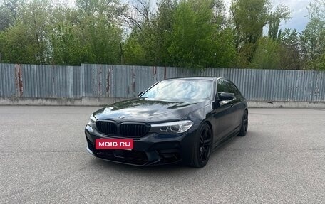 BMW 5 серия, 2017 год, 2 590 000 рублей, 3 фотография
