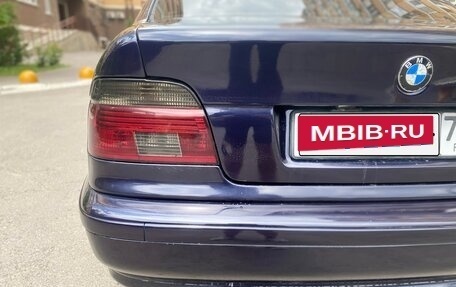 BMW 5 серия, 2003 год, 700 000 рублей, 9 фотография